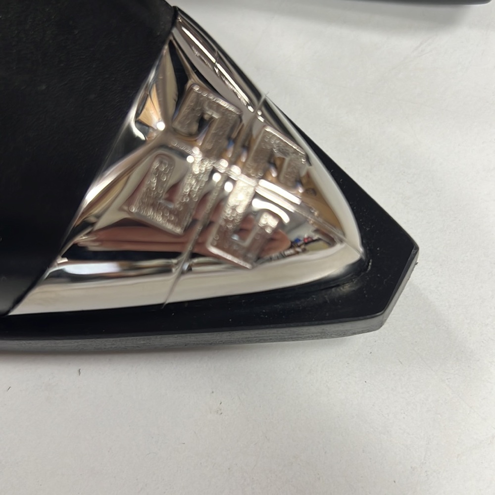 Givenchy
Western Mules In Leather Elegant Black and Silver Women's NIB 9.5 - Picture 9 of 9